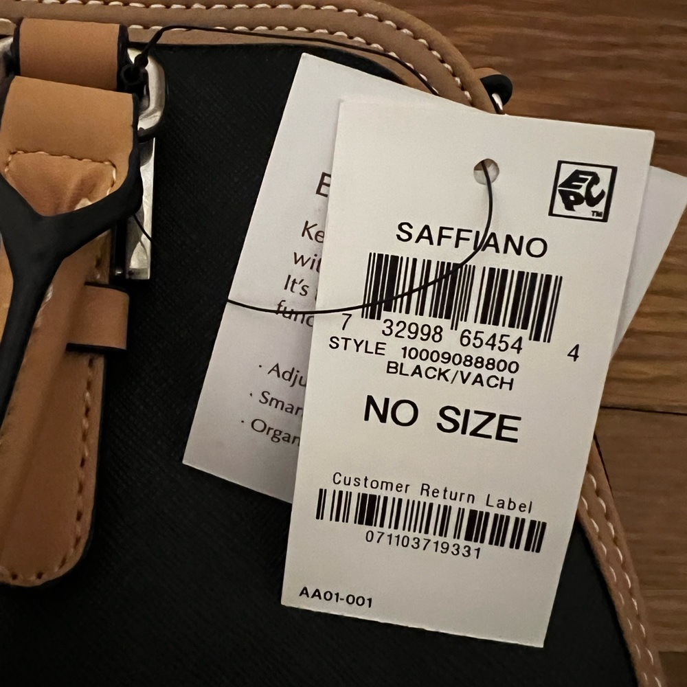 Giani Bernini Black and Tan Satchel - Picture 6 of 7